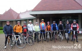 Deelnemers Alpe d'hures vertrokken voor training 2901