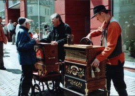 Draaiorgel festival in Openluchtmuseum Eynderhoof