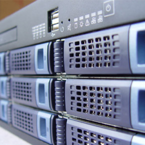 server webhosting