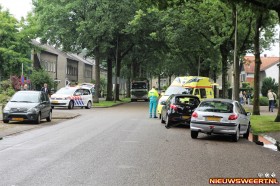 Kop-staart botsing Nassaulaan Weert