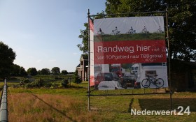 Actiegroep tegen A2 variant voor de N266 Randweg Nederweert plaatst borden