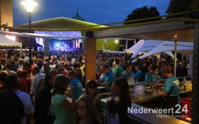 2013-08-10 Festeynder plein Nederweert Eind 2013  142