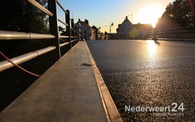 Brug 15 geasfalteerd