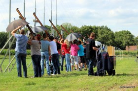 Dorpsschieten bij St. Lucie in Nederweert-Eind