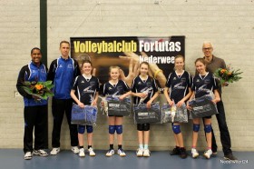 Huldiging CMV6 jeugd Fortutas-