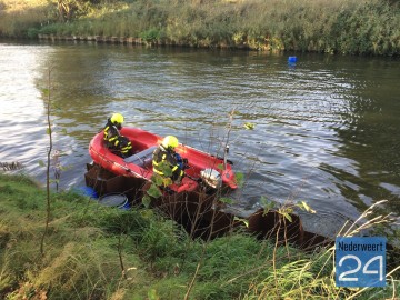 vaten xtc in Zuid-Willemsvaart boot brandweer