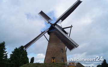 Molen de Korenbloem Ospel