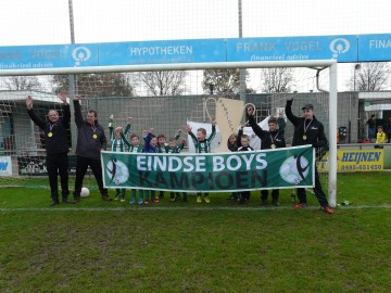 Eindse Boys F1 kampioen