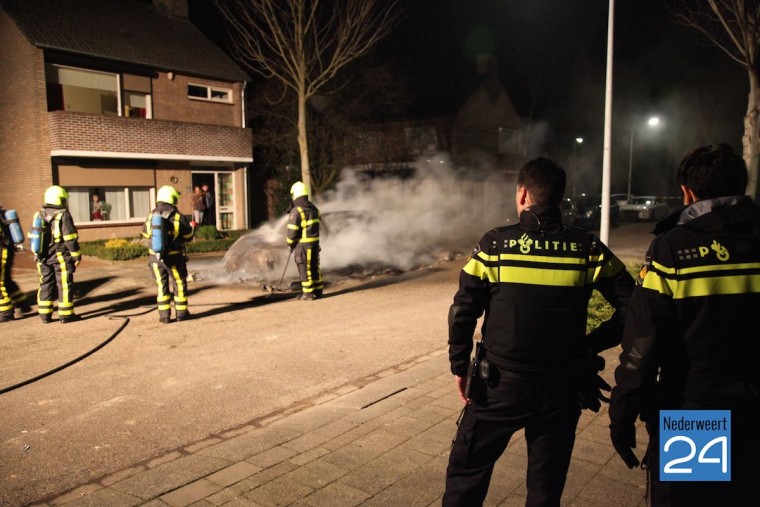 Autobrand Magrietlaan Weert