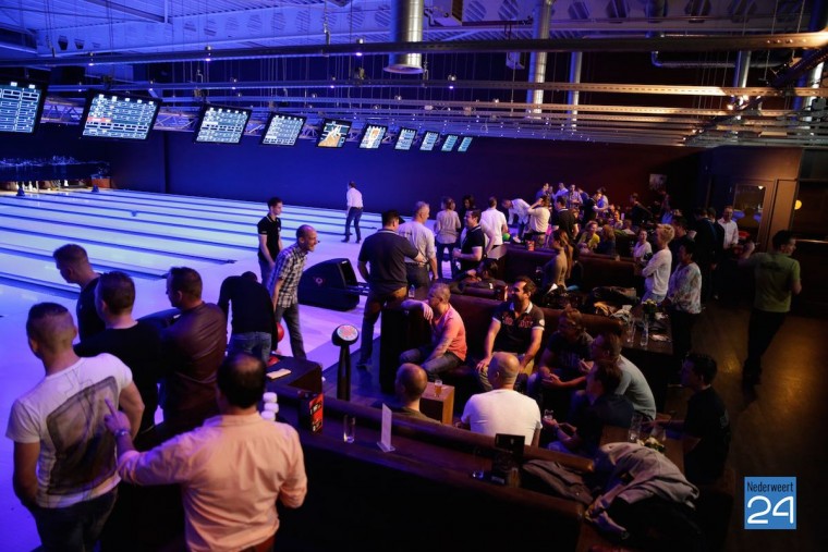 Bowling bij Pins and Pints voor Gaan voor Goud