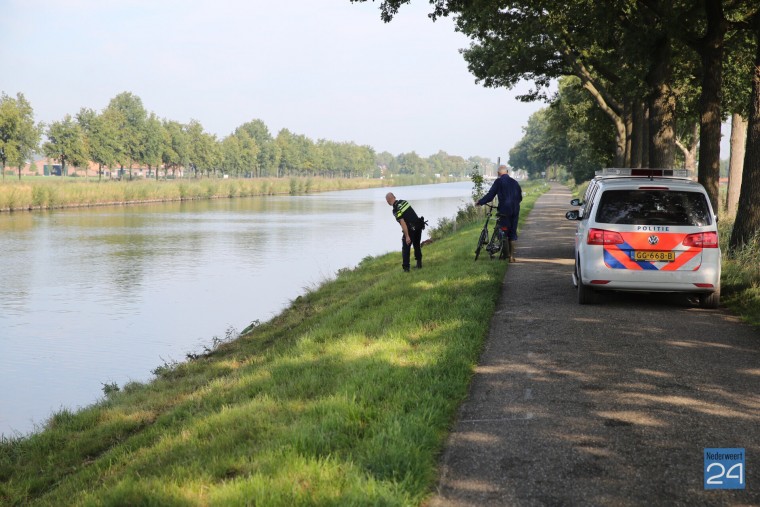 Auto te water Zuid-Willemsvaart