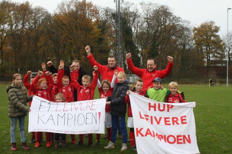 Thuur 11 + F1 kampioen 249