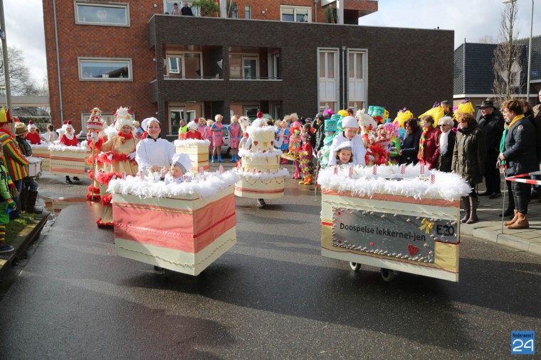 Dames van de Raad van Elf nr E20-1