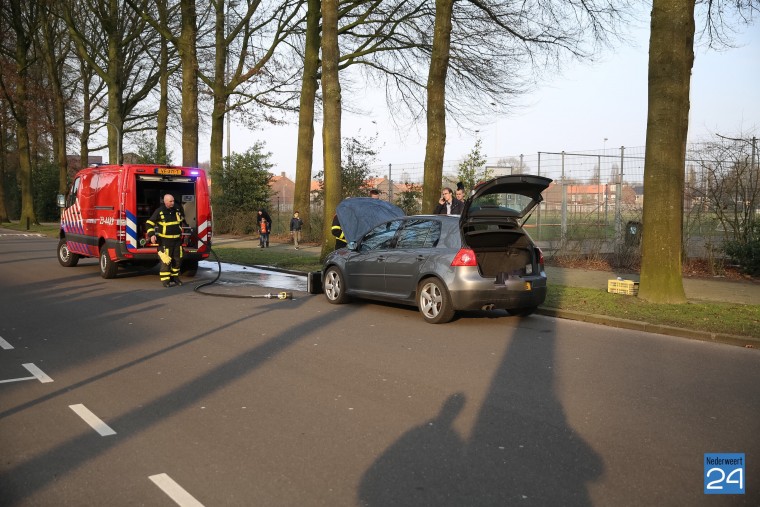 Autobrandje Maaslandlaan (2)