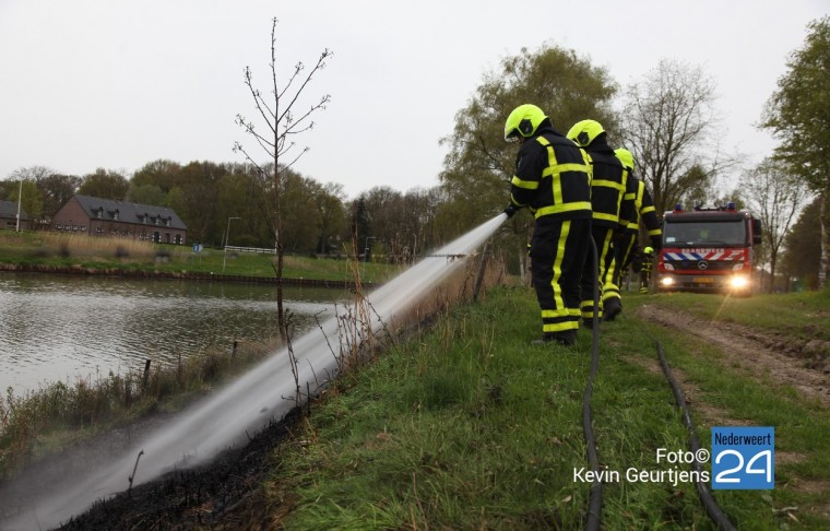 Bermbrand rijksweg zuid