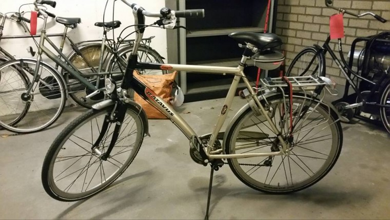 Batavus herenfiets gestolen