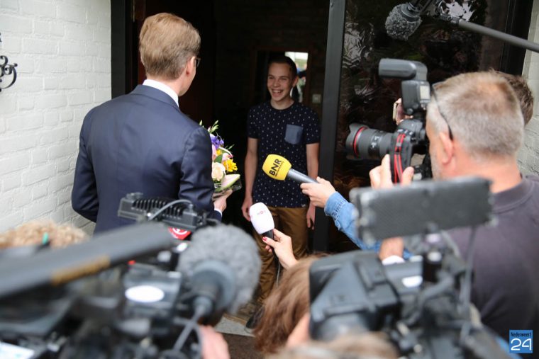 Ruud van Mierlo en staatssecretaris Dekker Nederweert-10