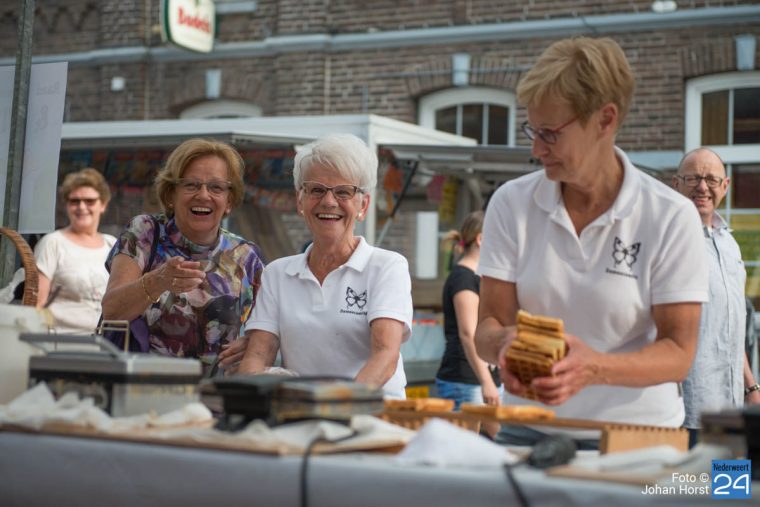 Zomerbraderie Nederweert-6