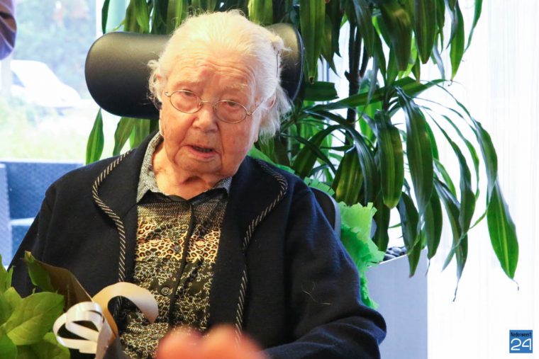 to-theelen-cars-100-jaar-nederweert-st-joseph-1