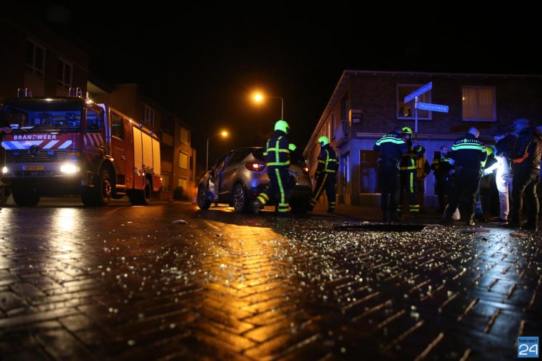 ongeval-vijfsprong-ospelseweg-st-rochusstraat-nederweert-8