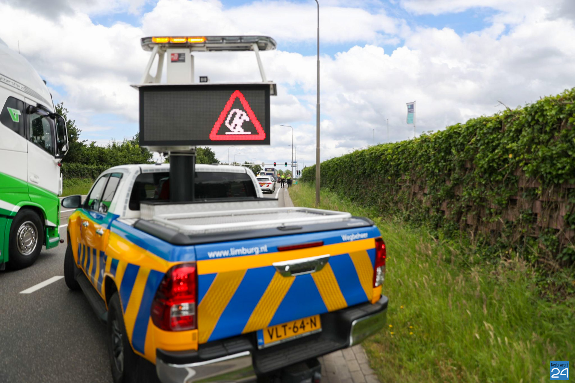 Kop-staart Aanrijding Randweg Zuid N275 Nederweert - Nederweert24