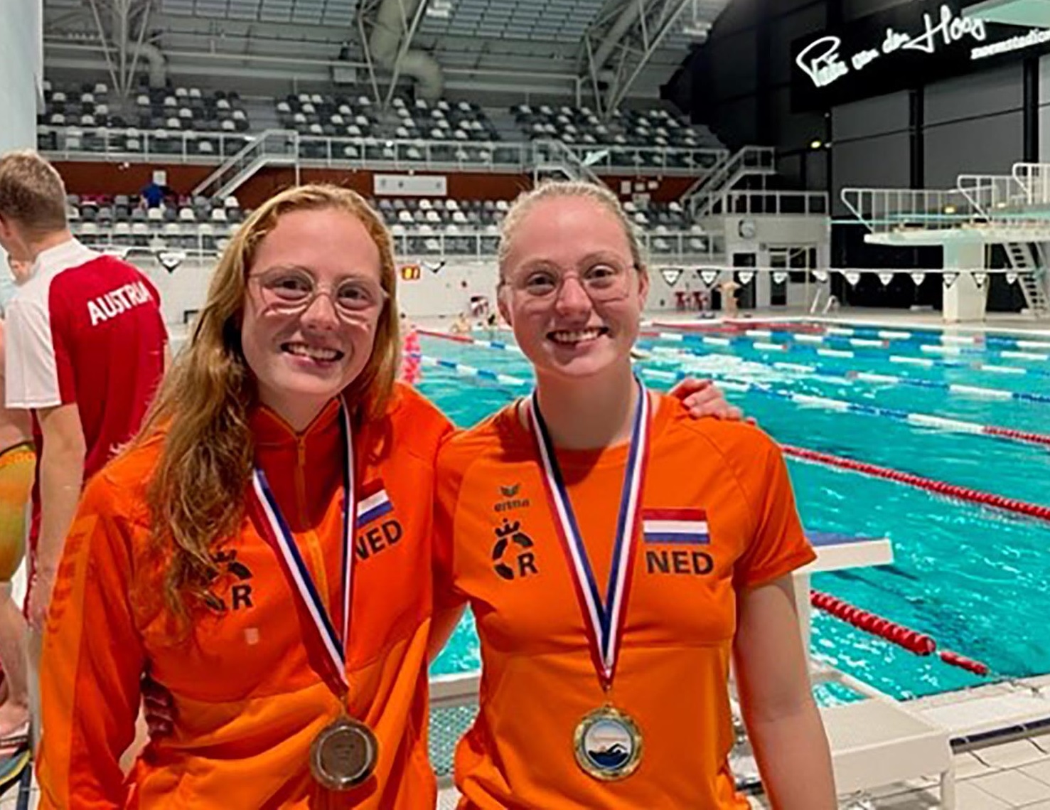 Klomp Sisters at World Lifesaving Championships in Australia