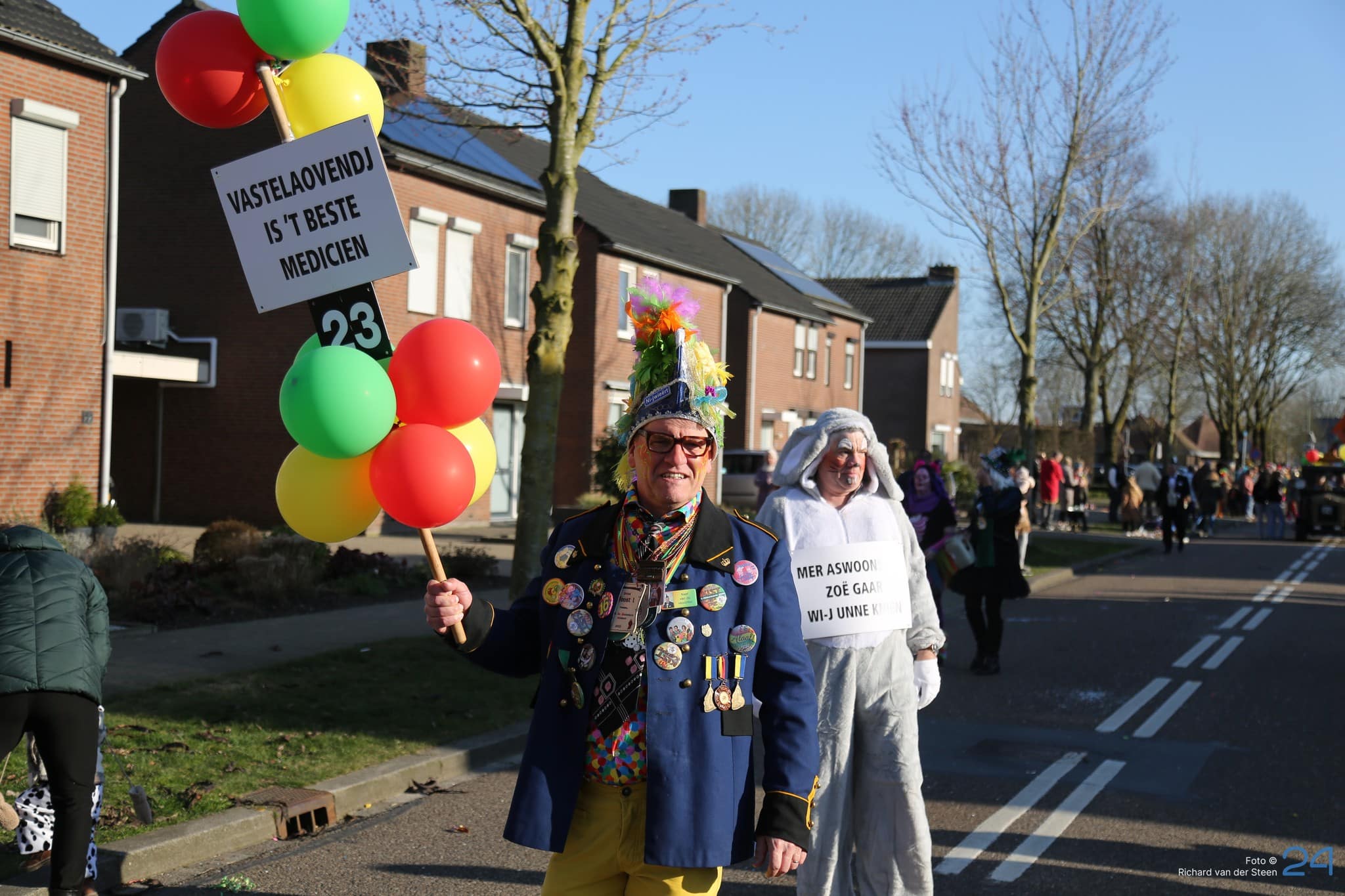 Captivating Photos: Nederweert’s Grand Procession 2025 – Part 1 Unveiled