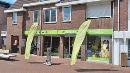 1-jaar-PetsenCo-Nederweert