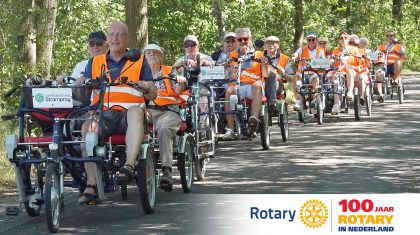 100-jaar-Rotary-in-Nederland-Duurzame-fietsestafette-bezoekt-Weert