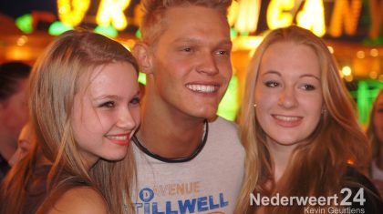 Ferry Doedens op Kermis Nederweert Budschop