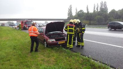 2013-09-11-Auto-loopt-warm-A2-Weert-873