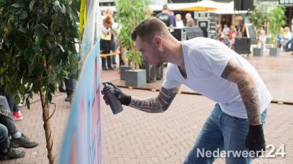 De zondag voor de Weerterkermis begint het cultuurlint een traditie te worden velen weten de weg naar Weert te vinden om kennis te maken met een graote variatie aan activiteiten