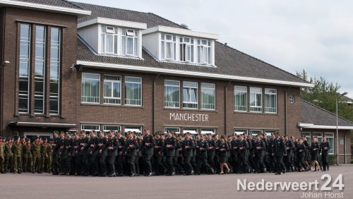 Vanmiddag was het feest op de van Horne kazerne tijdens de ‘Passing out’ op de Koninklijke Militaire School in Weert.