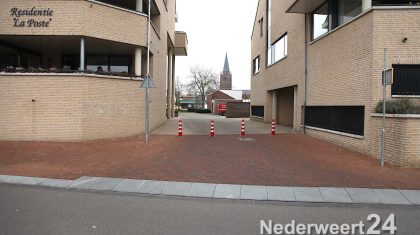 Burgemeester en wethouders hebben besloten om de Burg. Hobusstraat, tussen de Geenestraat en de parkeerplaats bij Emté, volledig af te sluiten voor gemotoriseerd verkeer.