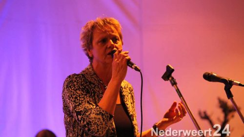 Benefietconcert Familie Sieben kerkzaal Budschop