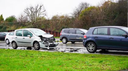 20241221_Kop-staart-botsing-op-kruispunt-N275-in-Nederweert_1