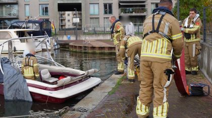 2024_10_15-Boot-in-Passantenhaven-Weert-in-nood-door-regenwater-1