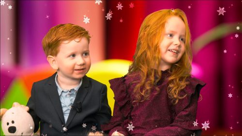 2024_12_26-Oliver-en-Julia-over-Kerstlampjes-en-de-Kerstster-Waat-Unne-Kraom-Kerstspecial