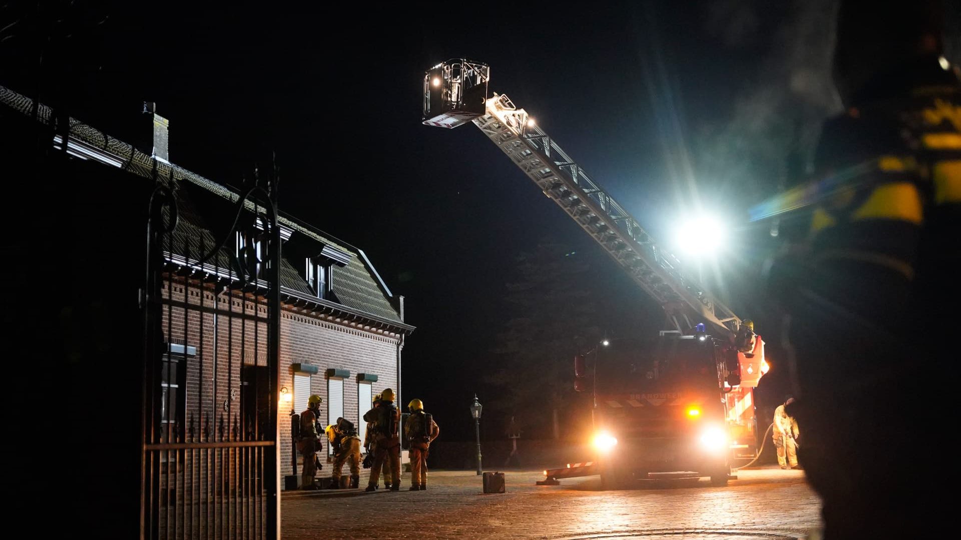 2025_01_04-Brand-woning-schoorsteen-Klaarstraat-Ospel-5