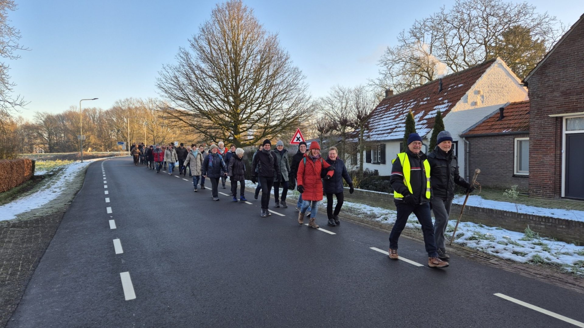 2025_01_14-Eerste-wandeltocht-door-Nederweert-Eind-is-een-succes3