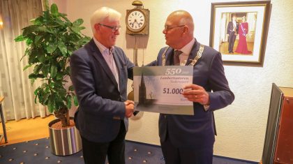 Aanbieding-cheque-Lambertustoren-Nederweert-5