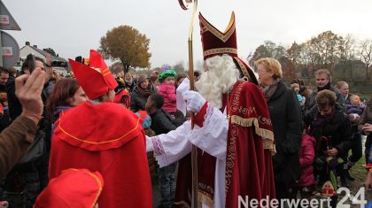 Aankomst-Sinterklaas-Nederweert-2012-431