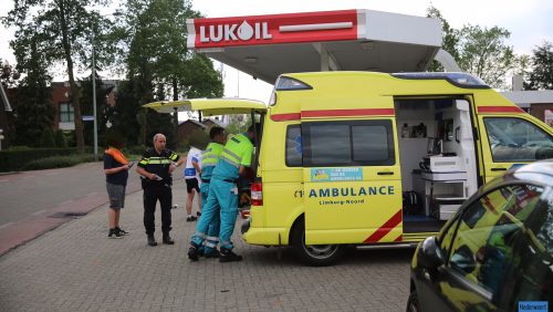 Aanrijding-bestelbus-motor-Heythuysen-2