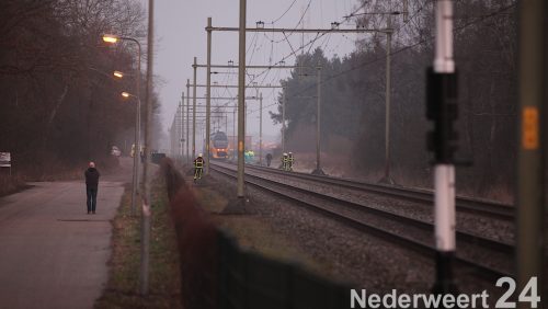 Aanrijding-persoon-Spoorweg-overgang-Roermondseweg-Weert-1403