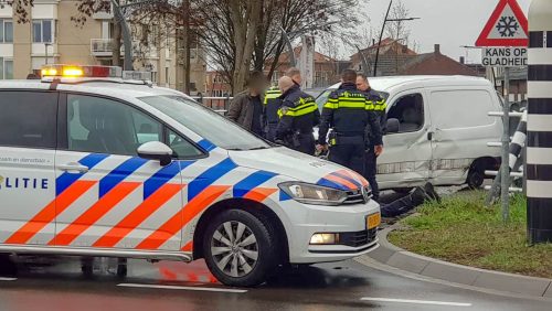 Achtervolging-eindigt-op-Brug-15-Nederweert-2