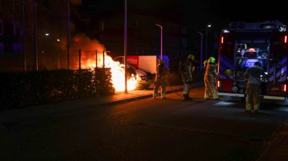 Autobrand-op-parkeerplaats-Sutjensstraat-Weert-3