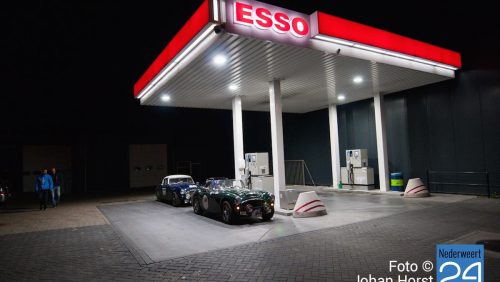 Healy rijders bij tankstation Roost in Nederweert