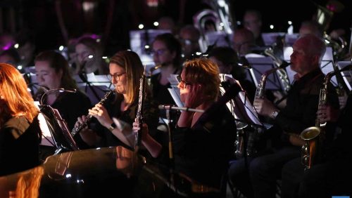 Bevrijdingsconcert-in-Ospel-groot-succes-Henk-Roemen-30