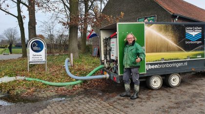 Boeren-van-Nederweert-testen-collectief-hun-bluswaterputten-5