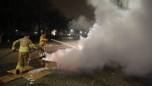 Brandjes-nieuwjaarsnacht-weert-11